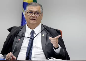 Dino determina recondução de Andrei Rodrigues ao comando da PF