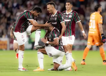 Noite de Copas: Fluminense e Vasco celebram classificações heroicas, enquanto São Paulo dá adeus à Sul-Americana