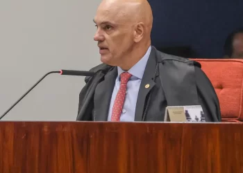 Fachin decide tirar Moraes da relatoria do inquérito das fake news