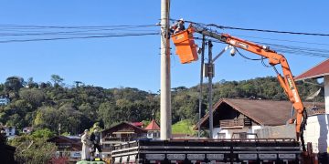 Programa Limpa Fio, do PROCON/SC, avança e chega a novos municípios de Santa Catarina