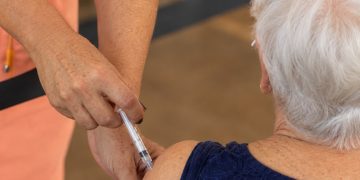 São João Batista disponibiliza vacina Pneumo 20 para pessoas com 85 anos ou mais