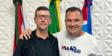 Após período de férias, Juliano Peixer retorna ao comando da Prefeitura de São João Batista