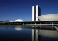 Congresso promulga PEC que acaba com a escala 6×1 nesta sexta-feira